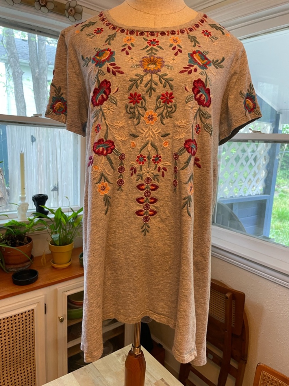 Johnny Was Light Gray Trapeze Tee  with Colorful Floral Embroidery - Picture 3 of 9